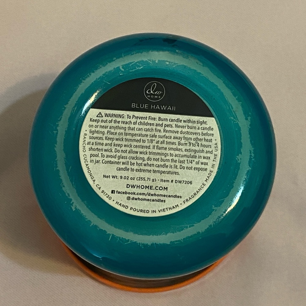 DW Home Blue Hawaii Candle - Picture 3 of 5